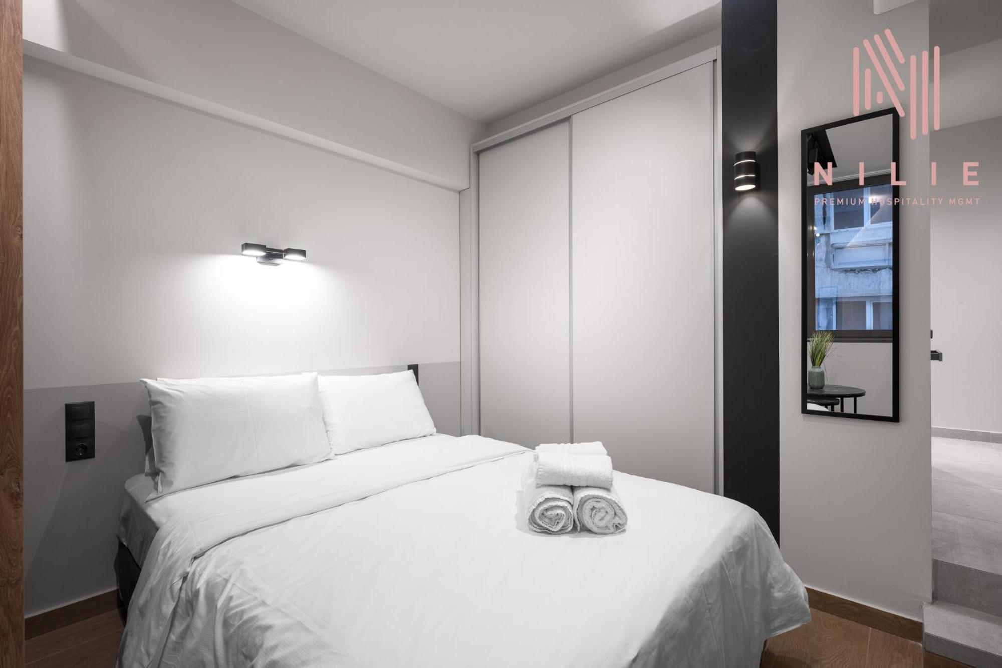 Vellow Door, Nilie Hospitality Mgmt * Thessaloniki